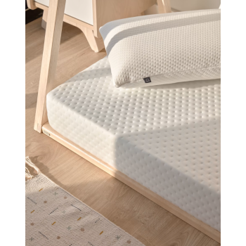 Valery Adaptive Foam mattress measuring 70 x 140 cm