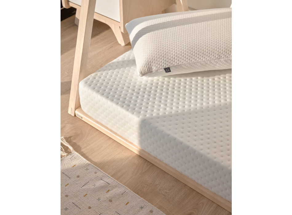 Valery Adaptive Foam mattress measuring 70 x 140 cm