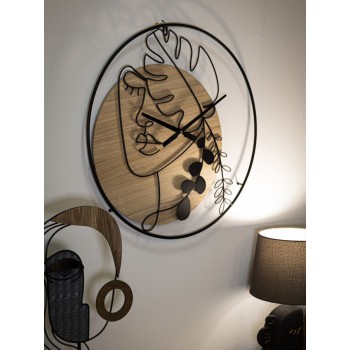 ELEGANT WALL CLOCK -A-