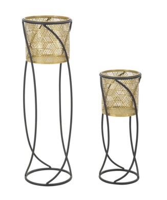 P/PAIR CURVY VASES