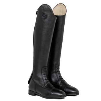 Unisex boots in calfskin with front laces