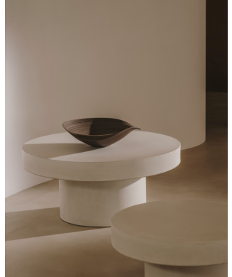 Aiguablava round coffee table in white concrete Ø 66 cm