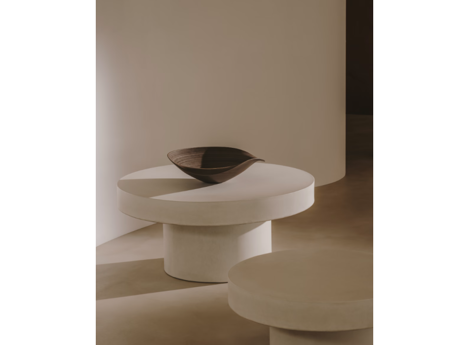 Aiguablava round coffee table in white concrete Ø 66 cm