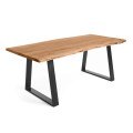 Alaia table in solid acacia wood with natural finish