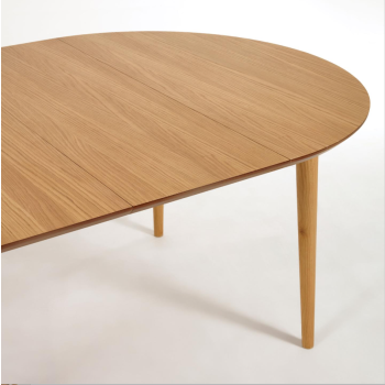 Oqui extendable table in oak veneer Ø160