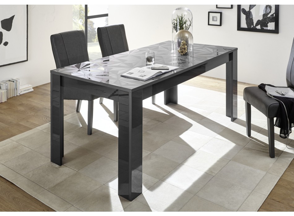 PRISMA table in black colour